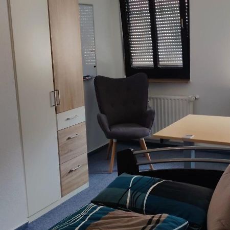 Ferienwohnung Zentrum לוקאו מראה חיצוני תמונה